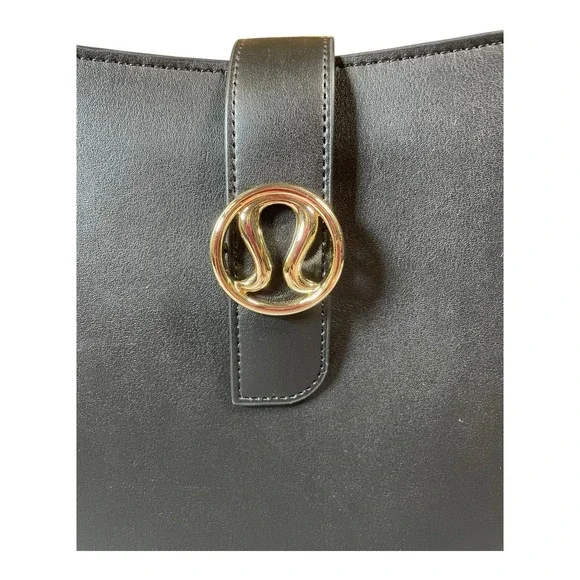 Lululemon Cactus Leather Shoulder Bag 8L Black With Gold Hardware & Dust Bag - Picture 7 of 16